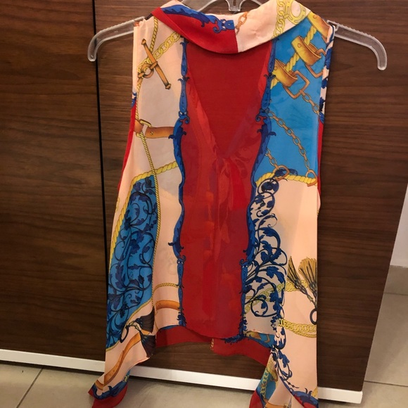 MAKE OFFER 🎊🛍 Printed Sleeveless Top Sweet Rain - Picture 2 of 6